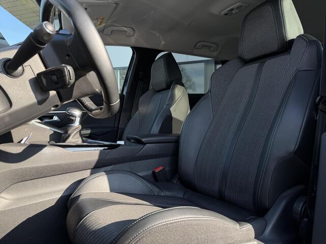 Peugeot 5008 1.2 PureTech Allure Pack Business | Navi | Trekhaak | 7 Pers