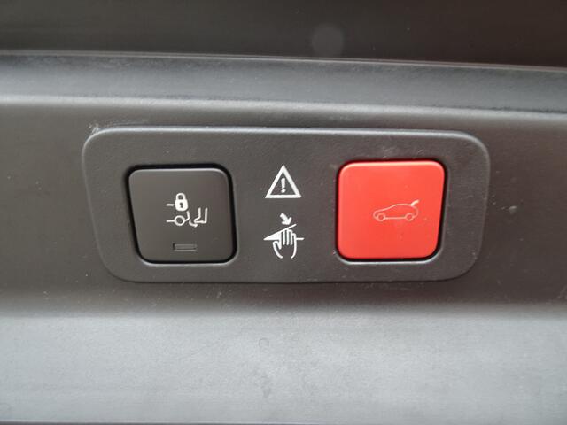 Peugeot 5008 1.2 131PK Allure Pano-dak