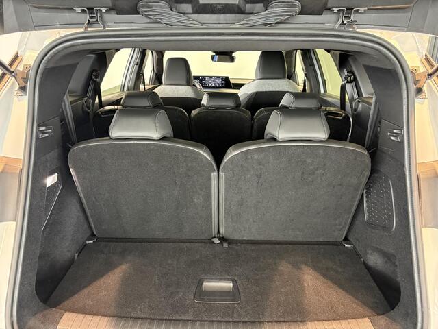 Peugeot 5008 Allure Pack 1.2 Hybrid 145pk e-DSC6 | PANORAMIC NAVIGATION | 7-ZITS | STOEL+STUURVERW. | KEYLESS ENTRY | AGR-STOEL | 3-ZONE CLIMATE | DAB+ | ADAPTIVE CRUISE