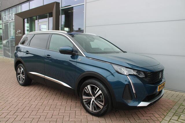 Peugeot 5008 1.2 PureTech 130pk Road Trip 7-zits Airco Navi Camera Carplay Nieuwstaat