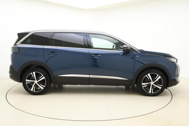 Peugeot 5008 1.2 Hybrid 136 GT | Focal Audio | Elektrische Achterklep | Camera voor + Achter | Navigatie | Climate & Cruise Control | Stoelverarming |