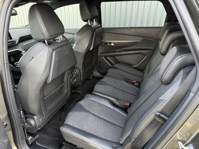 Peugeot 5008 1.2 PureTech GT-Line 7p. Leer/Stof, Dig.Cockpit, Navi, CC, PDC & Cam, LED, LM, nw. APK - Inruil Mogelijk -