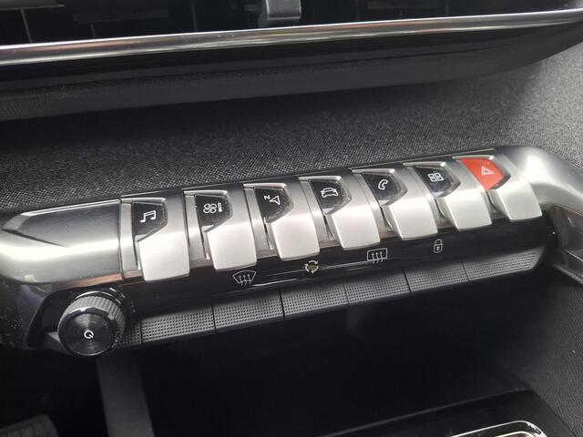 Peugeot 5008 SUV 130 Allure EAT8 Autom 7-Pers. Leder/Nav/Cam