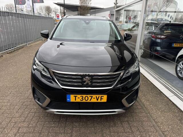 Peugeot 5008 1.2 PureTech Crossway | 7- persoons | Panoramadak | Apple CarPlay | Achteruitrijcamera | Airco | Elektrische ramen | APK tot 31-07-2026 |