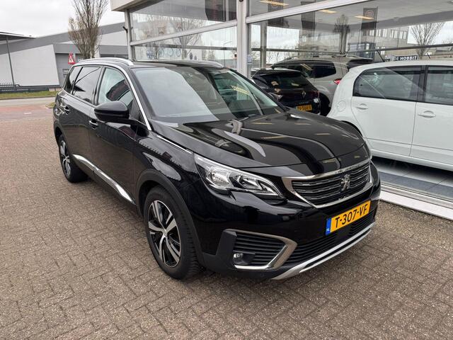 Peugeot 5008 1.2 PureTech Crossway | 7- persoons | Panoramadak | Apple CarPlay | Achteruitrijcamera | Airco | Elektrische ramen | APK tot 31-07-2026 |
