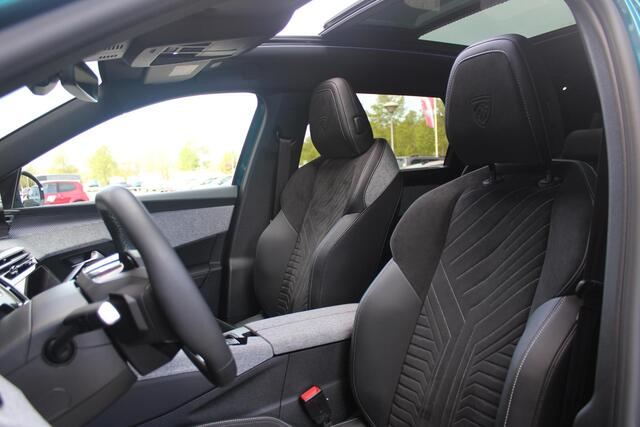Peugeot 5008 e-5008 LAUNCH EDITION GT 325PK Dual Motor 73 kWh | PANORAMA SCHUIF / KANTELDAK | LEDEREN BEKLEDING NAPPA | ELEKTRISCH VERSTELBARE VOOR STOELEN, MET GEHEUGENFUNCTIE OP BESTUURDERSSTOEL | STOEL VERWARMING | STOEL MASAGE | ACHTERBANK VERWARMING | STUUR VERWA