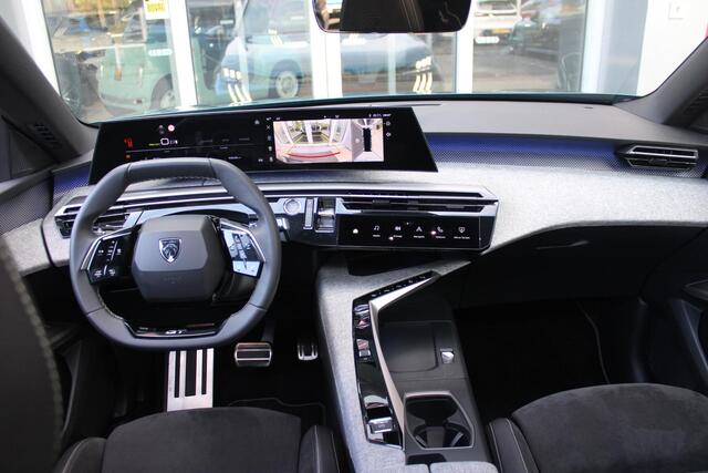 Peugeot 5008 e-5008 LAUNCH EDITION GT 325PK Dual Motor 73 kWh | PANORAMA SCHUIF / KANTELDAK | LEDEREN BEKLEDING NAPPA | ELEKTRISCH VERSTELBARE VOOR STOELEN, MET GEHEUGENFUNCTIE OP BESTUURDERSSTOEL | STOEL VERWARMING | STOEL MASAGE | ACHTERBANK VERWARMING | STUUR VERWA