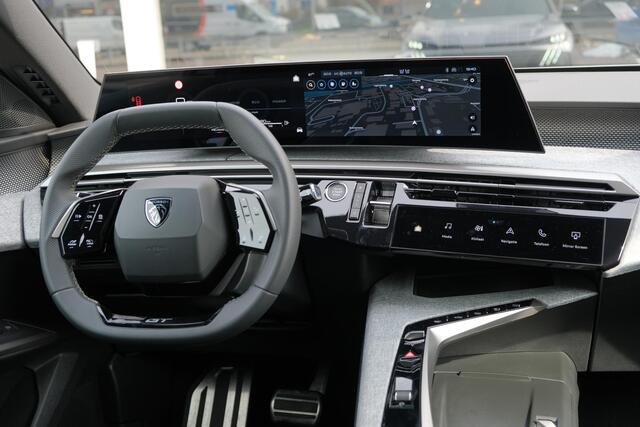 Peugeot 5008 1.2 Hybrid 145pk e-DCS6 GT 7 Persoons | Navi | App Connect | Adaptive Cruise | Panoramadak | Camera | Keyless | Stoelverwarming | Elektrische Achterklep | PDC