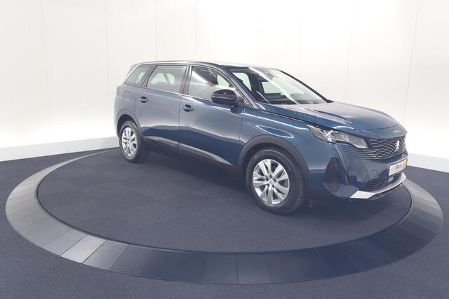 Peugeot 5008 PureTech 130 EAT8 Active Pack | 7 Zitplaatsen | Apple Carplay | Parkeersensoren | Navigatie