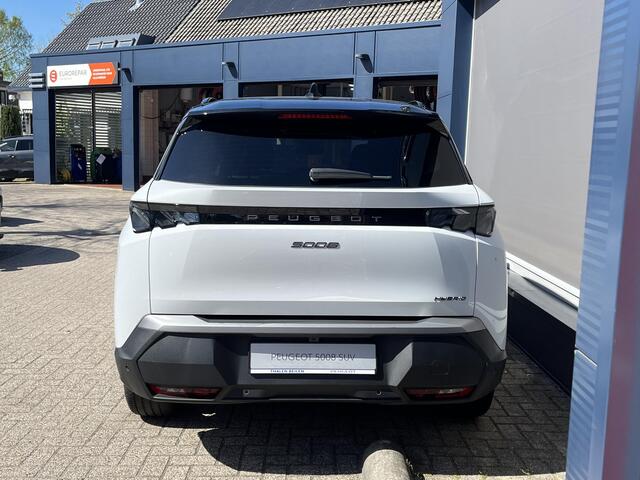 Peugeot 5008 1.2 Hybrid 145 PK GT | Meest Complete Uitvoering | 7-Zitplaatsen | Navigatie | Camera | Full LED Verlichting | Elektrische Kofferklep | Stoel- & Stuurverwarming | Adaptieve Cruise Control | 19" Lichtmetalen Velgen | Zwart Dak | Keyless Entry |