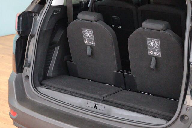 Peugeot 5008 1.2 PureTech Blue Lease Executive | 7 PERS | NAVI | PDC ACHTER | CRUISE | TREKHAAK |