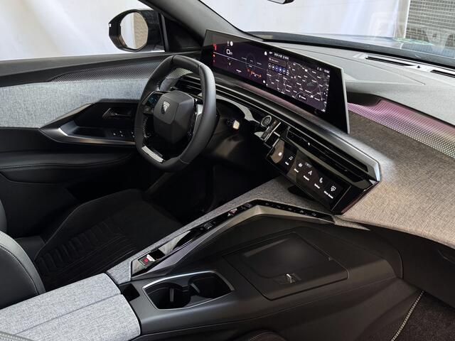 Peugeot 5008 1.2 HYBRID 145 GT NIEUWE AUTO 7PERS OPENDAK STOEL/STUUR VERW. ELEK.KLEP LED 7P 7 Persoons