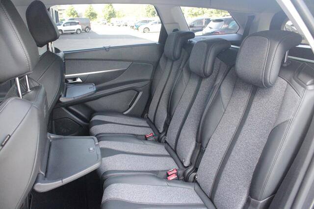 Peugeot 5008 1.6 180PK AUTOMAAT ALLURE PACK BUSINESS | AFNEEMBARE TREKHAAK | CAMERA VOOR + ACHTER | FOCAL AUDIO SYSTEM | ELEKTRISCH BEDIENBARE ACHTERKLEP | DAB+ RADIO | NAVIGATIE | APPLE CARPLAY/ANDROID AUTO | LANE ASSIST | CLIMATE CONTROL | DODEHOEK DETECTIE | CRUIS