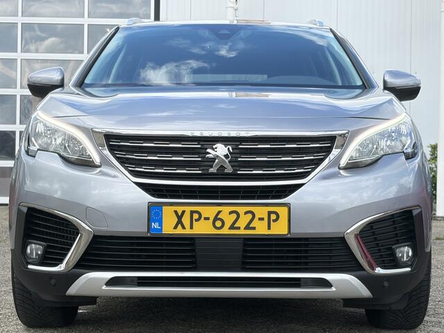 Peugeot 5008 1.2 PureTech Blue Lease Executive 130pk | 7-Persoons | Achteruitrijcamera | Bluetooth | Cruise control | Isofix bevestiging voor kinderzitjes | Navigatiesysteem full map | Parkeersensor voor en achter | Trekhaak met afneembare kogel | Zeer nette auto!