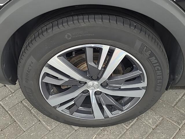 Peugeot 5008 1.2 PureTech Allure Pack Business 1e-Eig. & Dealer-Onderh. BOVAG-Garantie. NL-Auto.