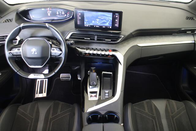 Peugeot 5008 1.2 PureTech Blue Lease GT pano