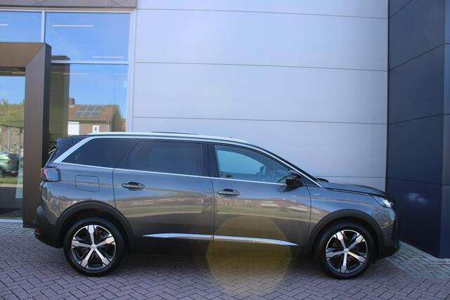 Peugeot 5008 1.2 PureTech 130pk GT Automaat Leer Airco Navi Panoramadak Trekhaak Volllllll!!!!!