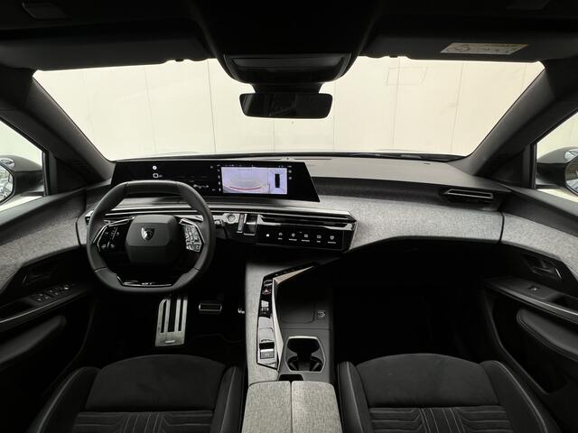 Peugeot 5008 Hybrid 145pk DCS-6 Automaat GT | Navigatie | Airconditioning ECC | Elek achterklep | 7 Persoons | Draadloos Apple Carplay & Android Auto | Isofix Bevestigingspunten | Lichtmetalen Velgen | Verschuifbare stoelen middelste zitrij | Dodehoek Detectie | Zeer