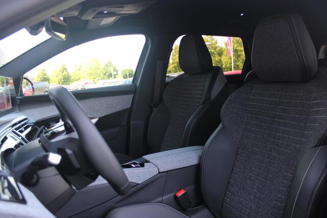 Peugeot 5008 1.2 Hybrid 145PK ALLURE 7p | 360° VISION & DRIVE ASSIST PACK: ANTI DIEFSTAL ALARM MET SUPERVEGRENDELING/VERWARMBAAR VOLLEDEREN STUURWIEL/VISEOPARK 360° HD CAMERA'S MET PARKEERHULP VOOR, BUITENSPIEGELS MET KANTELFUNCTIE BIJ HET ACHTERUITRIJDEN/ADAPTIVE CRU