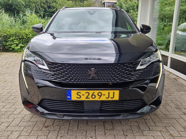 Peugeot 5008 1.2T 130pk Automaat GT | Black Pack | Elektr. achterklep | Stoelverwarming | Navigatie | 7 Persoons