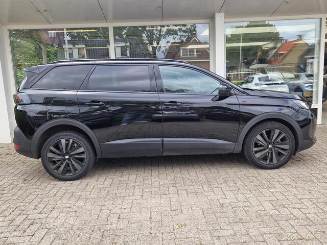 Peugeot 5008 1.2T 130pk Automaat GT | Black Pack | Elektr. achterklep | Stoelverwarming | Navigatie | 7 Persoons