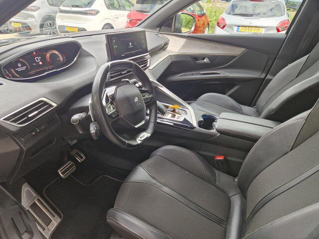 Peugeot 5008 1.2T 130pk Automaat GT | Black Pack | Elektr. achterklep | Stoelverwarming | Navigatie | 7 Persoons