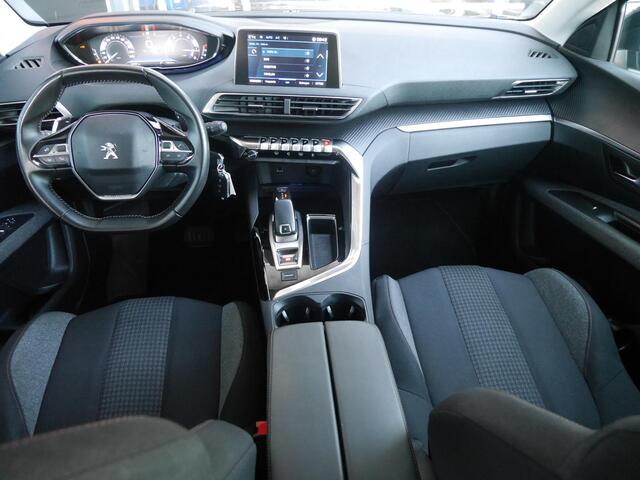 Peugeot 5008 1.2 PureTech Active | Automaat | Trekhaak | 7 zits | Achteruitrijcamera | Parkeersensoren voor | Apple carplay | Climate control | Cruise control |