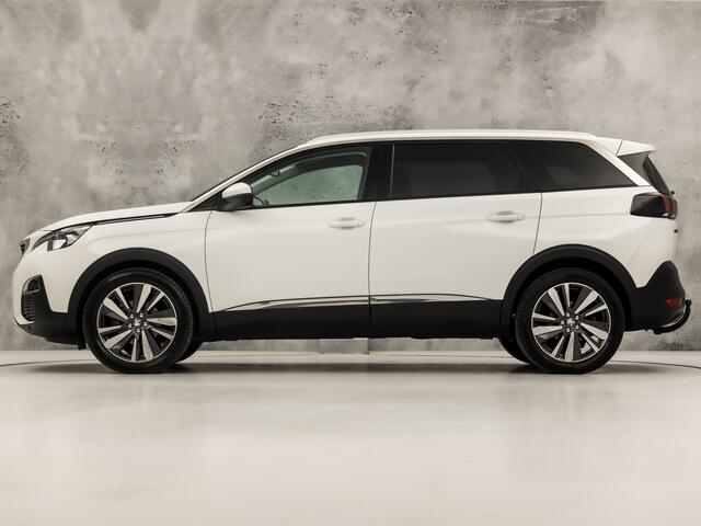 Peugeot 5008 1.2 PureTech Allure Sport 7 Persoons Automaat (APPLE CARPLAY, GROOT NAVI, LEDER, LED KOPLAMPEN, 360 CAMERA, SPORTSTOELEN, GETINT GLAS, TREKHAAK, NIEUWSTAAT)
