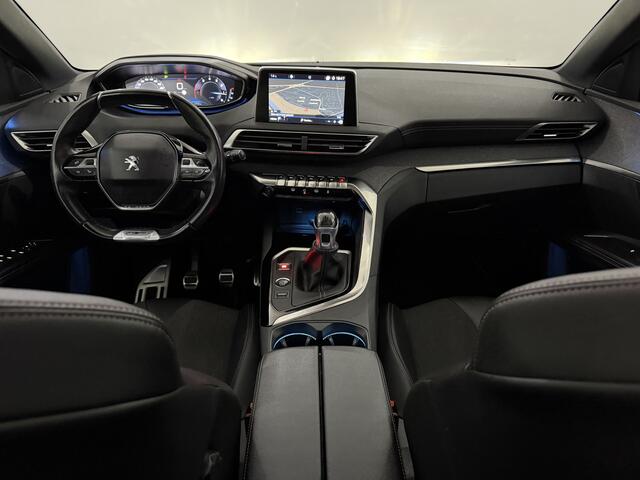 Peugeot 5008 1.2 PureTech Blue Lease GT-Line 7P Panoramadak, Camera, Navi, Half leder, Virtual desk, Elektrische achterklep, Keyless start