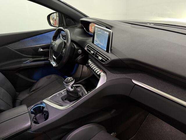 Peugeot 5008 1.2 PureTech Blue Lease GT-Line 7P Panoramadak, Camera, Navi, Half leder, Virtual desk, Elektrische achterklep, Keyless start