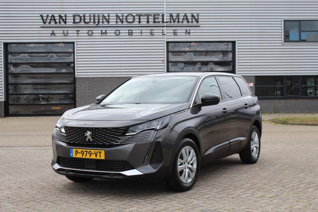 Peugeot 5008 1.2 PureTech Active Pack Business / 7 Persoons / Carplay / N.A.P.