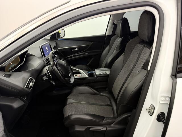 Peugeot 5008 1.2 PureTech Allure 7P Camera, Navi, Cruise control, Lichtmetalen velgen, Apple carplay, Half leder, Virtual desk