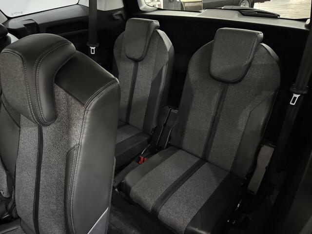 Peugeot 5008 1.2 PureTech Allure 7P Camera, Navi, Cruise control, Lichtmetalen velgen, Apple carplay, Half leder, Virtual desk