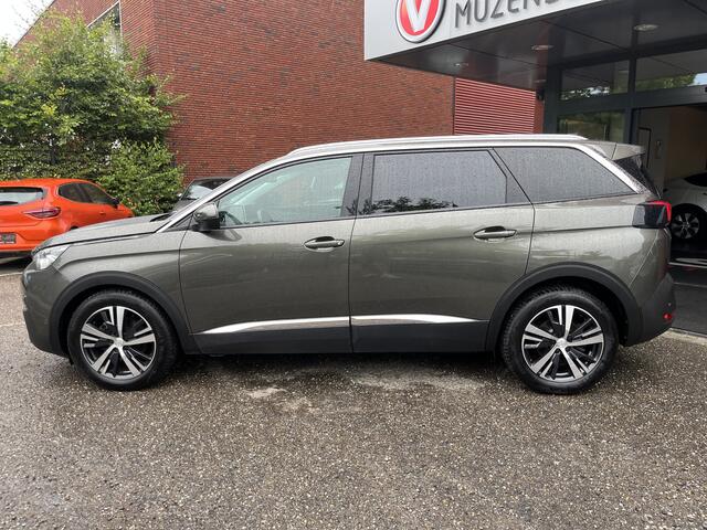 Peugeot 5008 1.6 Turbo Allure 7P. 181PK! // LEDER // ELEK.STOEL+GEHEUGEN // SCHUIF-KANTELDAK // CAMERA+SENSOREN // NAVI // STOELVERWARMING //