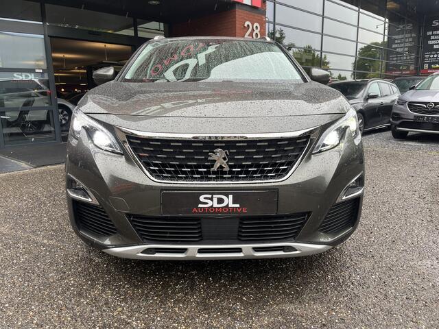 Peugeot 5008 1.6 Turbo Allure 7P. 181PK! // LEDER // ELEK.STOEL+GEHEUGEN // SCHUIF-KANTELDAK // CAMERA+SENSOREN // NAVI // STOELVERWARMING //