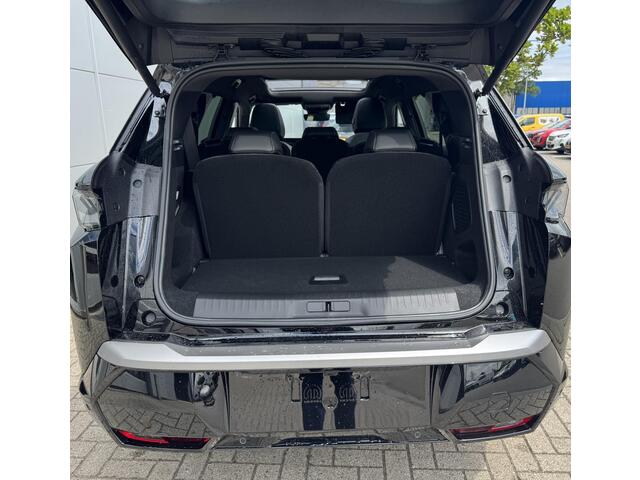 Peugeot 5008 e-5008 GT Avantage 73 kWh | Stoelmassage | 360 camera | Pano-Dak | Warmtepomp | Direct leverbaar met 17% bijtelling!!! |