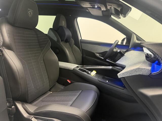 Peugeot 5008 1.6 Plug-in Hybrid 195 GT 7p | Panorama Schuif/kantel dak | Camera | Keyless | Sfeerverlichting | 2713 KM !