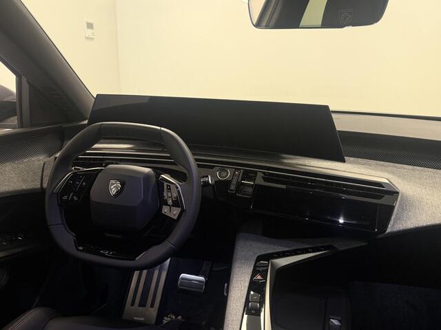 Peugeot 5008 1.6 Plug-in Hybrid 195 GT 7p | Panorama Schuif/kantel dak | Camera | Keyless | Sfeerverlichting | 2713 KM !