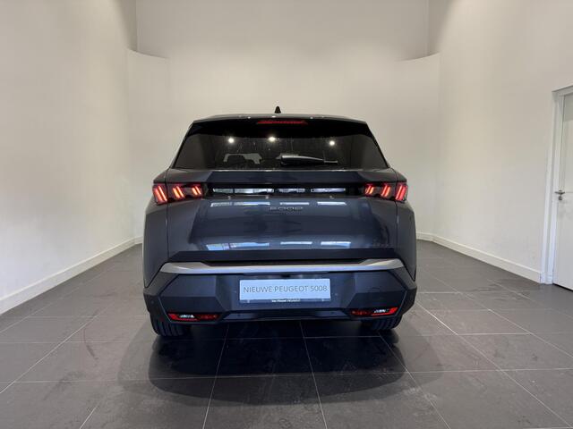 Peugeot 5008 1.6 Plug-in Hybrid 195 Allure 7p l 360 Camera | Adaptieve cruise control | Lendensteun | Apple Carplay/Android Auto l DIRECT LEVERBAAR!!!