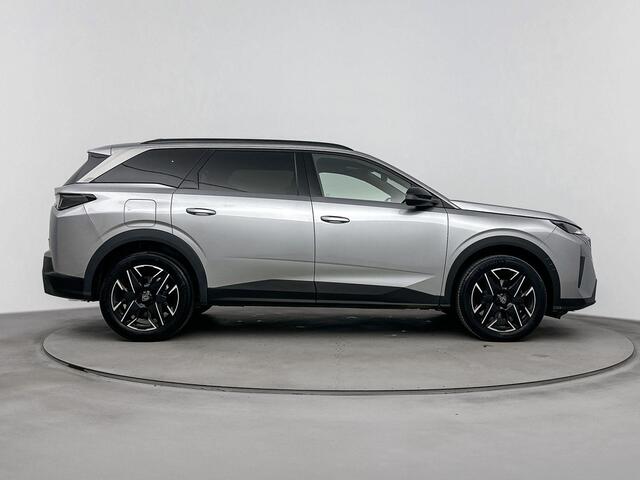 Peugeot 5008 1.2 Hybrid 145pk Allure | Lichtmetalen velgen | Nieuw model | Apple CarPlay/Android Auto | 7-zits! |