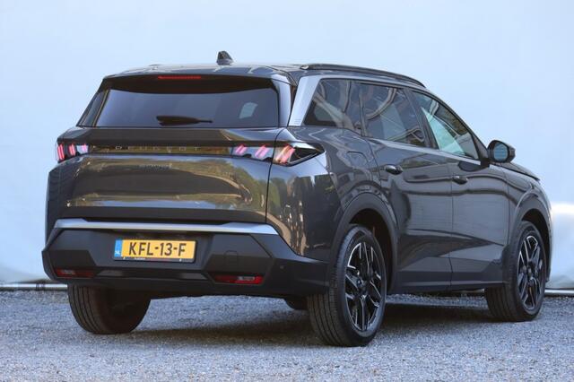 Peugeot 5008 1.2 Hybrid 145 Allure 7p - 136 pk **Camera / Carplay / Led