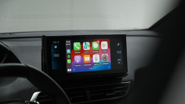 Peugeot 5008 PureTech 130 EAT8 Allure Pack Business | Trekhaak | Elektronische Kofferklep | Camera | Dodehoekdetectie | Apple Carplay