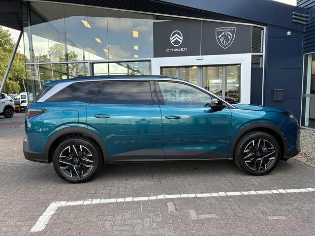 Peugeot 5008 1.2 Hybrid 145pk Allure 7persoons | Dodehoekbewaking | 18 inch LichtMetaal | Stoelverwarming | AGR stoelen