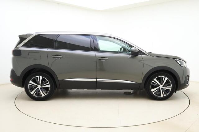 Peugeot 5008 1.2 PureTech GT-Line | Apple carplay/Android auto | Automatische airco | Cruise control | Lichtmetalen velgen 19'' | Navigatie |