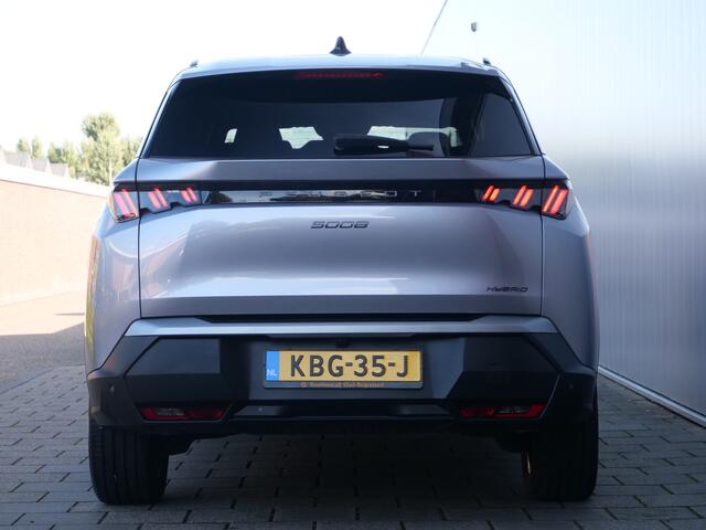 Peugeot 5008 1.2 Hybrid 145 Pk Allure 7 persoons Automaat Apple Carplay / DAB / Camera