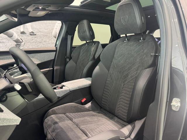 Peugeot 5008 e-5008 GT 73 kWh 7p | 360 Camera | Alcantara bekleding | Massage/ventilatie en verwarmde stoelen | Panoramadak | Nu te bestellen!