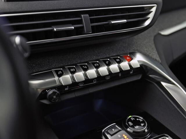 Peugeot 5008 1.2 PureTech Allure Sport Automaat (PANORAMADAK, APPLE CARPLAY, LEDER, STOELVERWARMING, 360 CAMERA, DRIVE SELECT, KEYLESS, GETINT GLAS, NIEUWSTAAT)