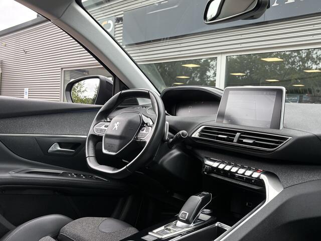 Peugeot 5008 1.2 PureTech Allure Avantage | Panodak | Memory | LED | 1e eigenaar