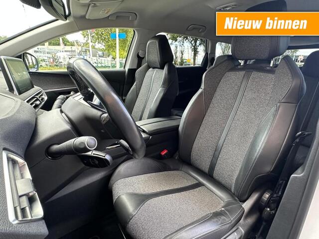Peugeot 5008 1.2 Puretech Allure / Carplay / 7 pers.