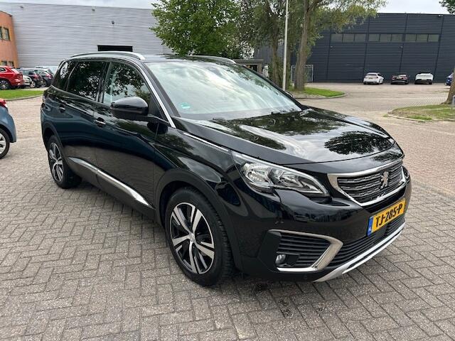 Peugeot 5008 1.6 e-THP BL. Prem. 165PK 7PERS. LEER CARPLAY.